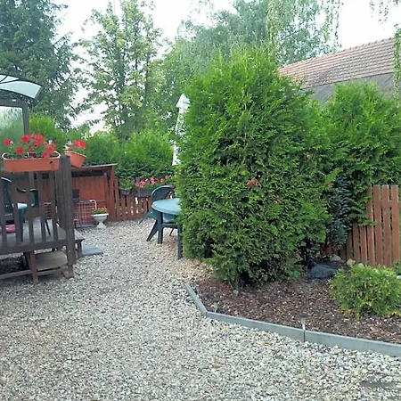 V Mobilnim Domku Lodge *